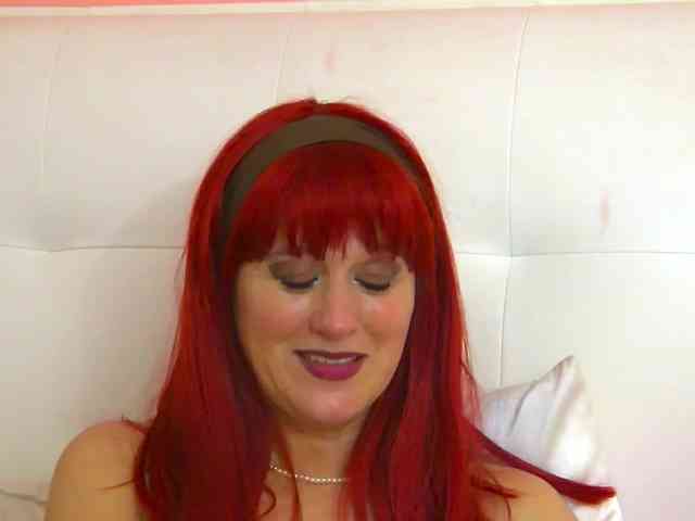 JadeRoyce webcam