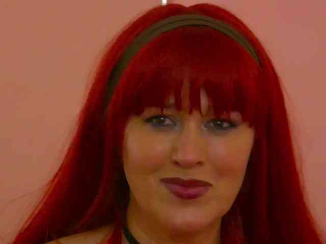 JadeRoyce webcam