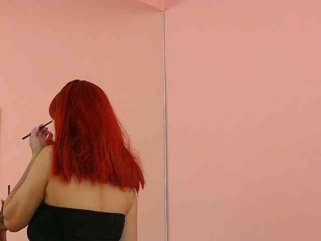 JadeRoyce live female cam on bongacams