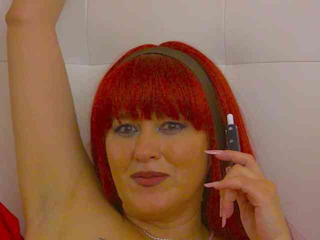 JadeRoyce webcam