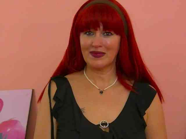 JadeRoyce webcam