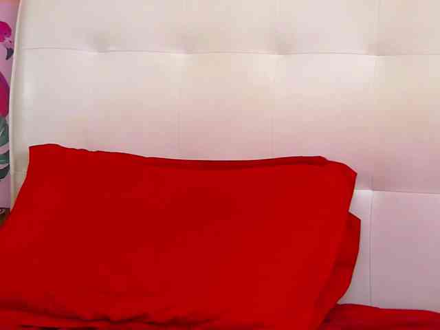 JadeRoyce webcam