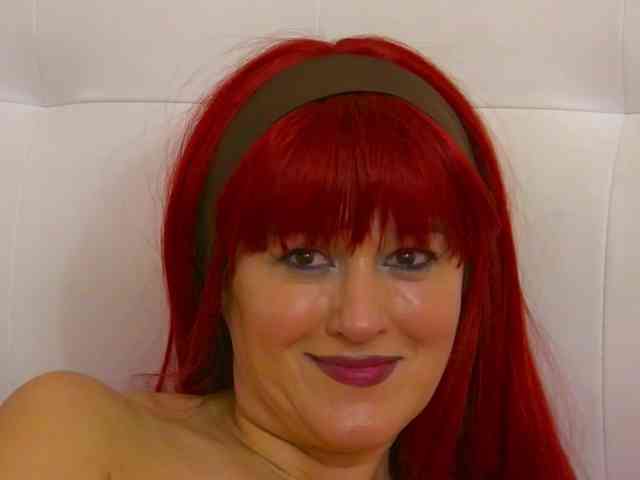 JadeRoyce webcam