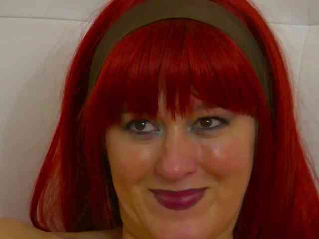 JadeRoyce webcam