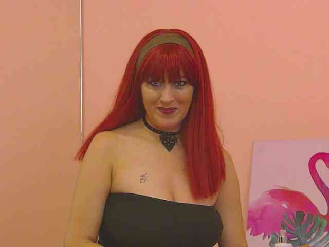 JadeRoyce webcam