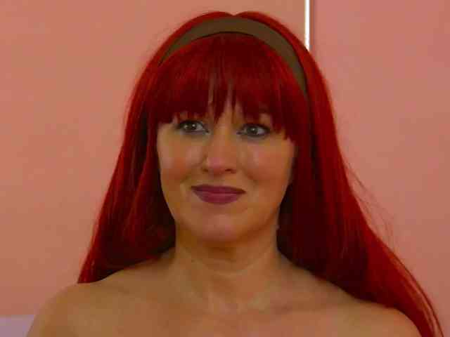 JadeRoyce webcam