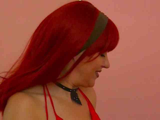 JadeRoyce webcam