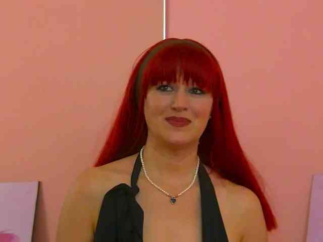 JadeRoyce webcam