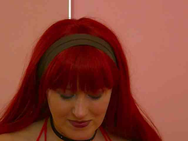 JadeRoyce webcam