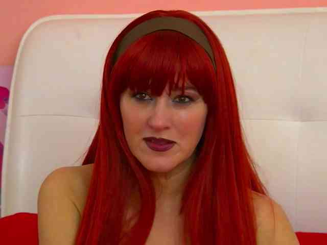JadeRoyce webcam