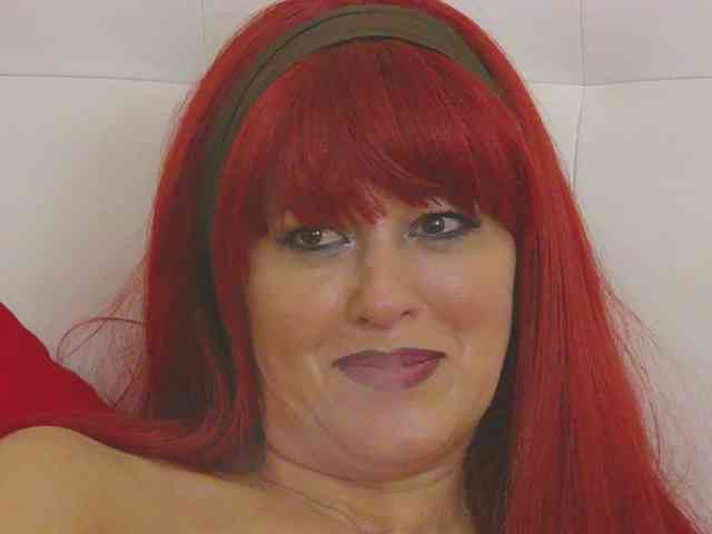JadeRoyce webcam