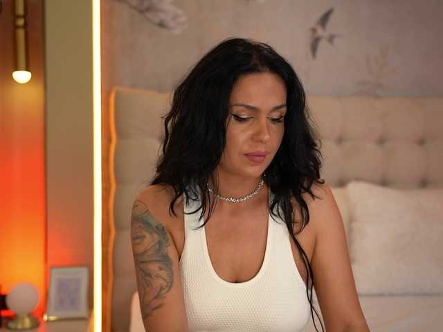 AnneRey live cam