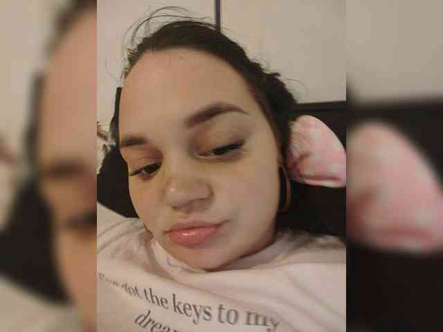 EulaSimmons webcam