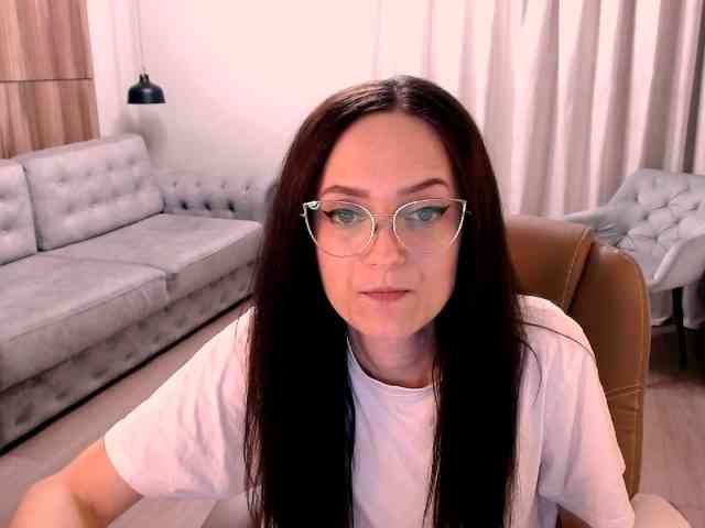 IzzaBella webcam