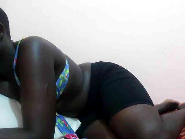 Sweet-Rosy webcam