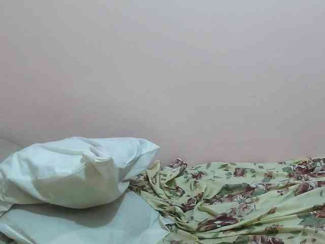 Sweet-Rosy webcam