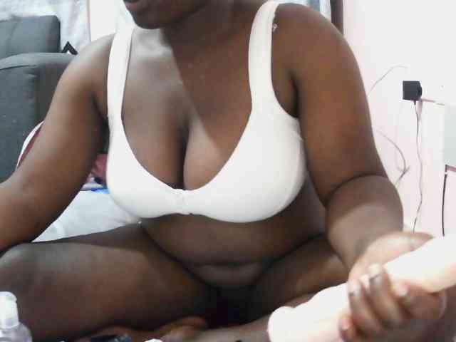 Sweet-Rosy webcam