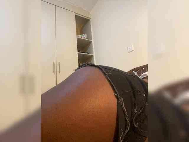 GoddessReen webcam