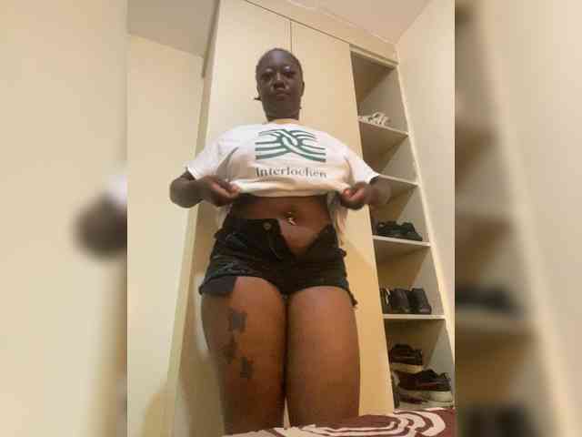 GoddessReen webcam