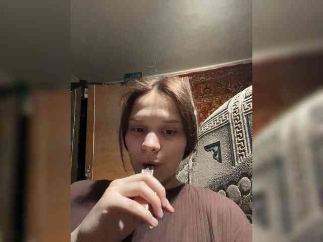 Milasha14 webcam