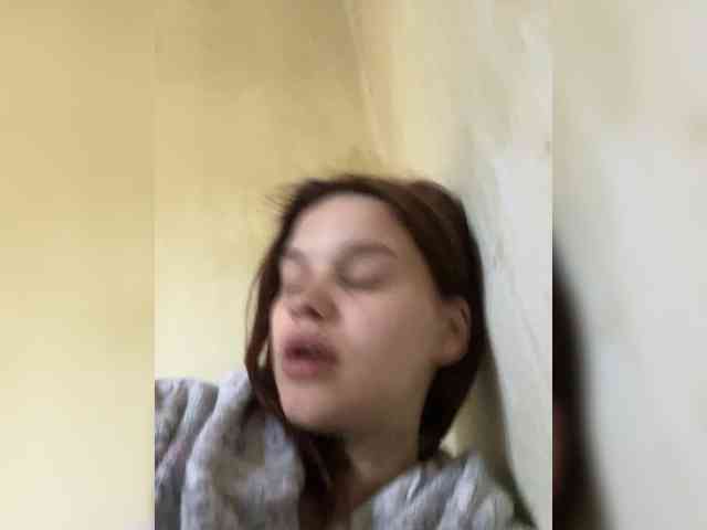 Milasha14 webcam
