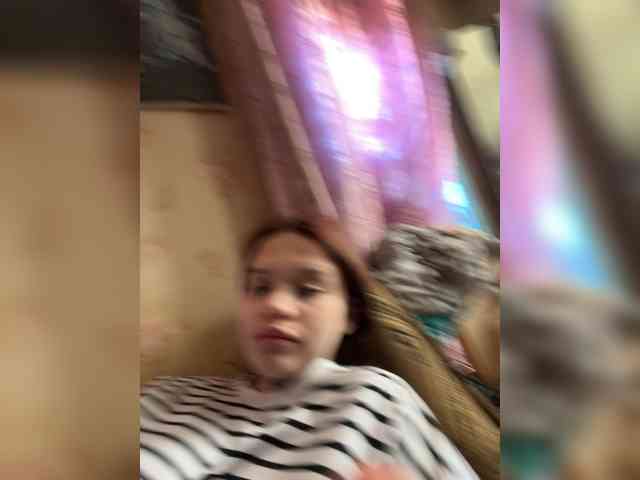 Milasha14 webcam