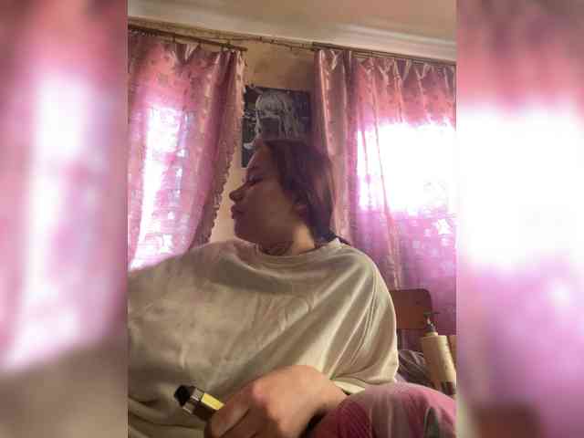 Milasha14 webcam