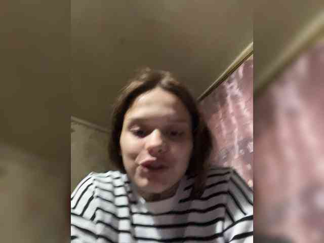 Milasha14 webcam