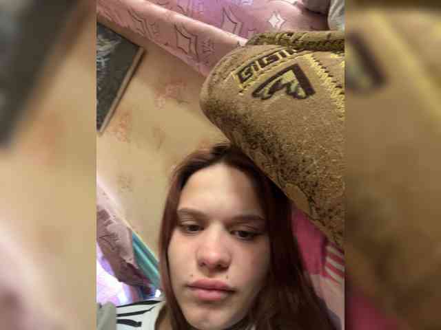 Milasha14 webcam