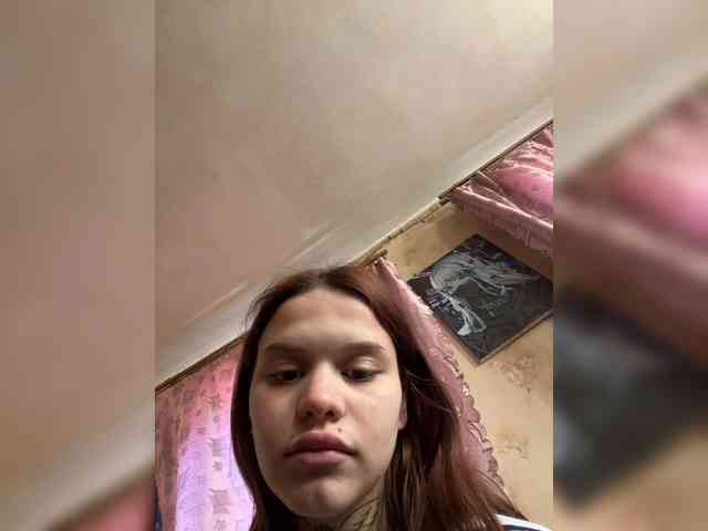 Milasha14 webcam