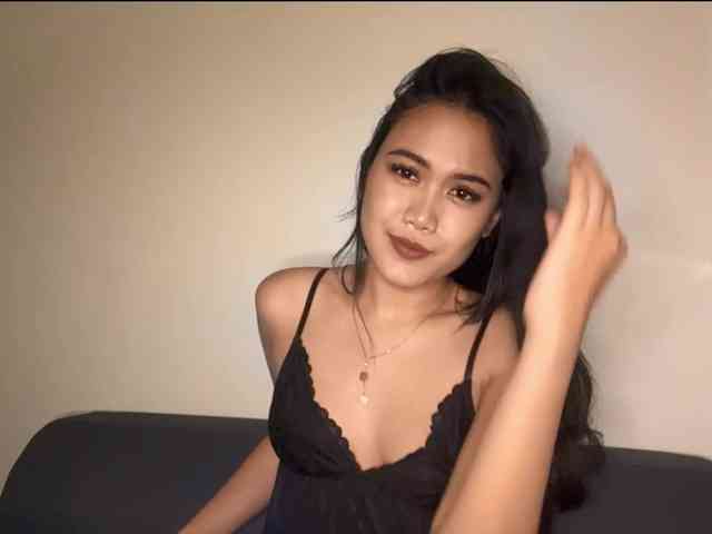 ItsKate0420 Live Webcam on BongaCams