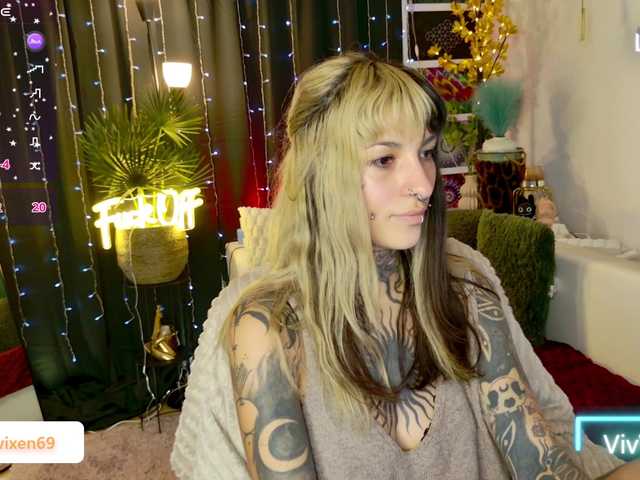 VivVixen live cam on BongaCams