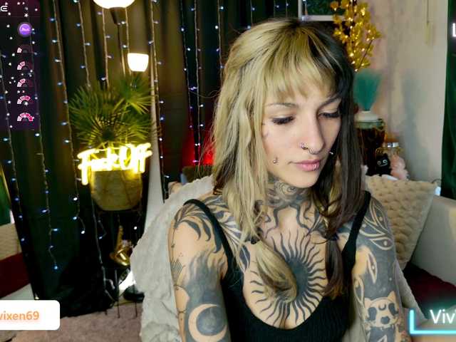 VivVixen live cam on BongaCams
