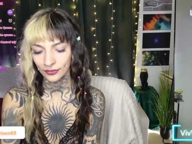VivVixen live cam on BongaCams