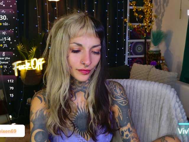 VivVixen live cam on BongaCams