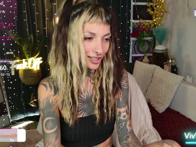 VivVixen live webcam show