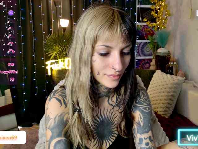 VivVixen webcam