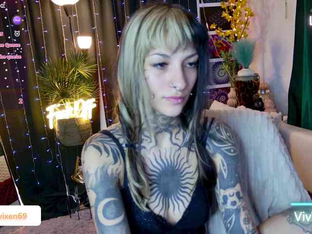 VivVixen webcam