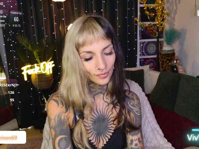 VivVixen webcam