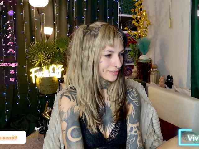 VivVixen webcam