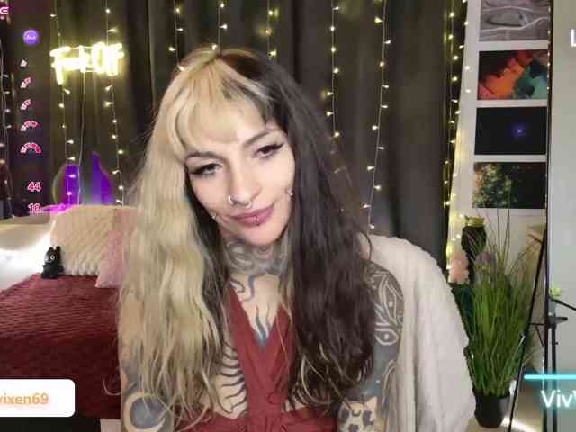 VivVixen VivVixen