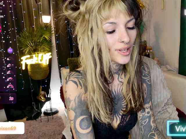 VivVixen VivVixen