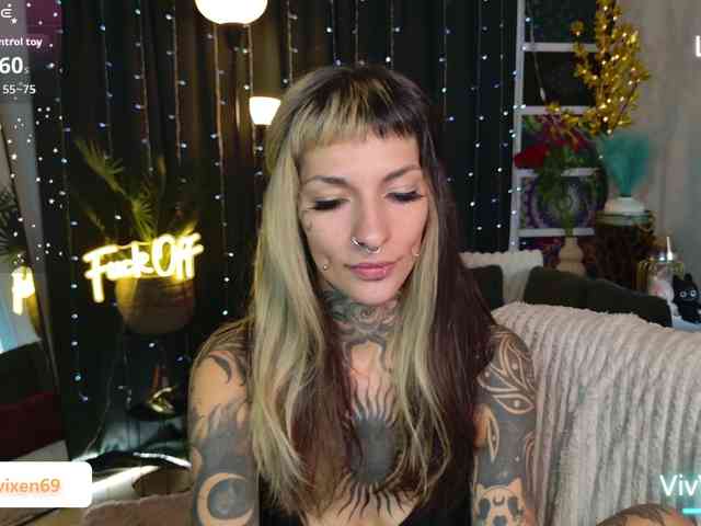 VivVixen Live Webcam on BongaCams
