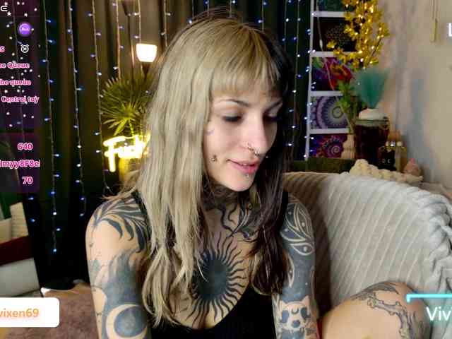 VivVixen webcam