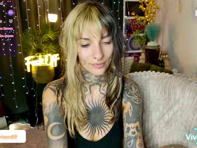 VivVixen webcam