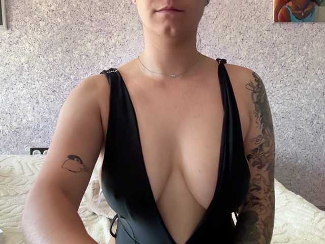  Lina-Li9 chat room