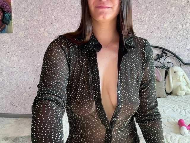 Lina-Li9 live cam on BongaCams