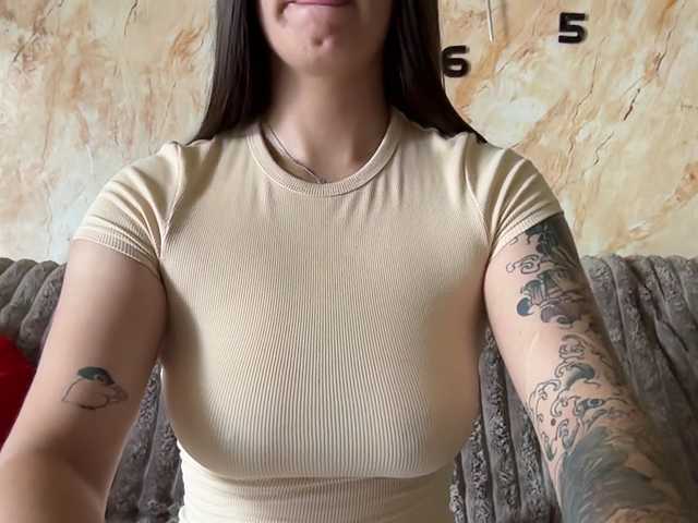 lina-li9 cam belle