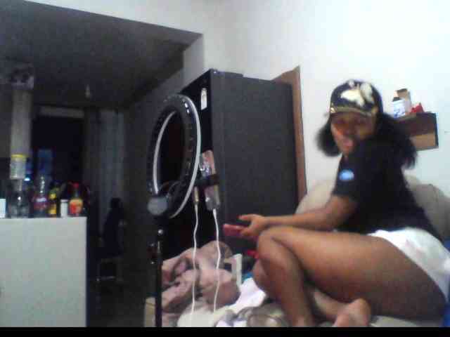 Amarahh webcam