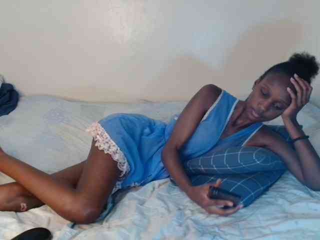 SweetSlayerX Live Webcam on BongaCams